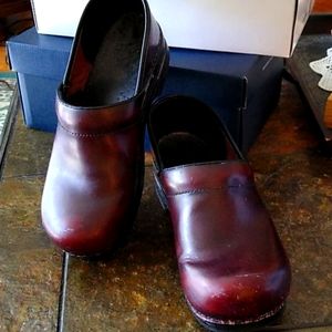 Dansko Men Shoes  Used